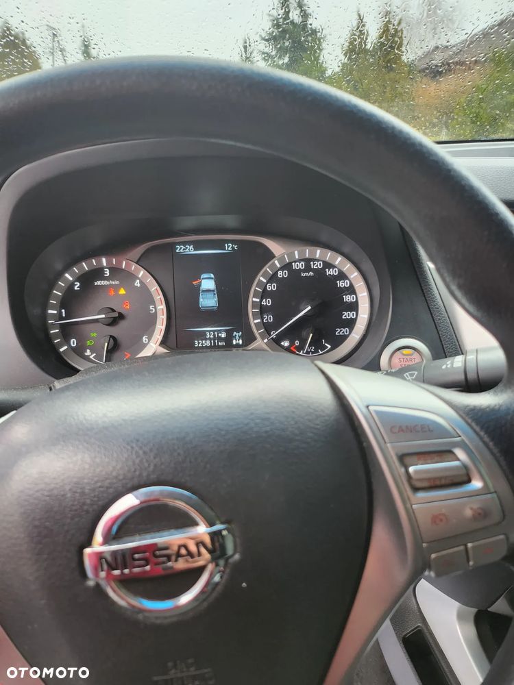 Nissan Navara - 15