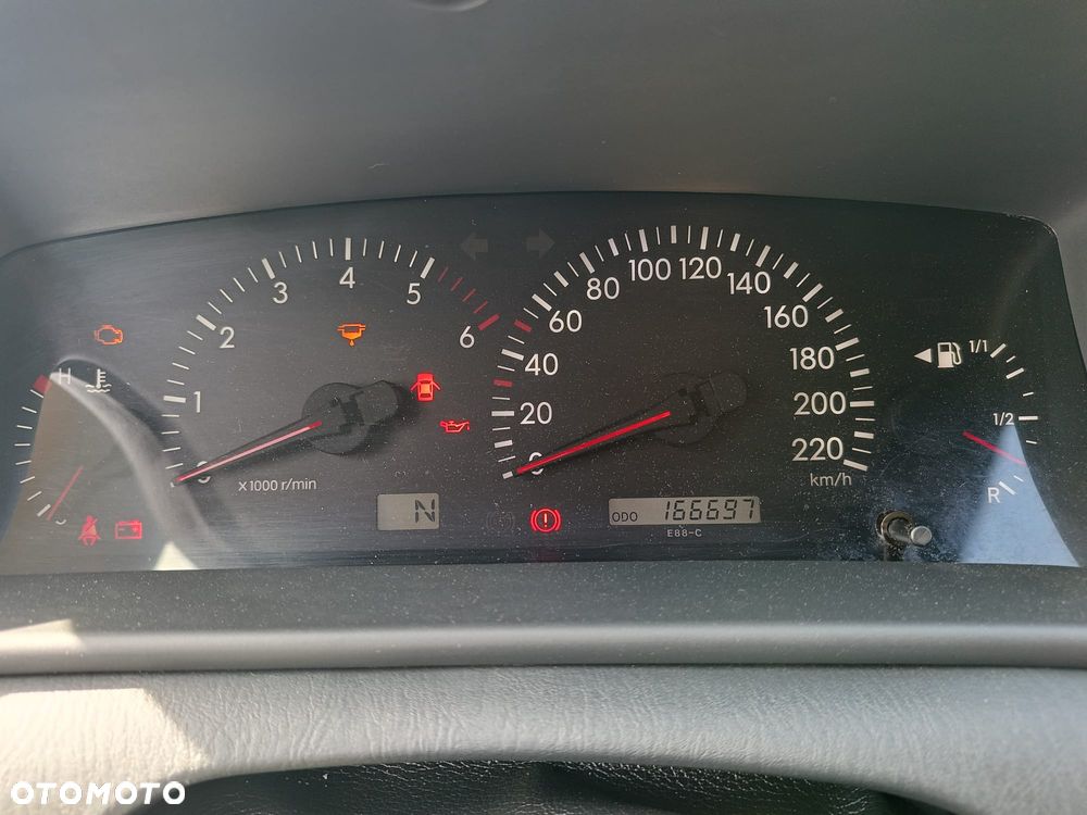 Toyota Corolla 1.4 D-4D Terra MM - 15