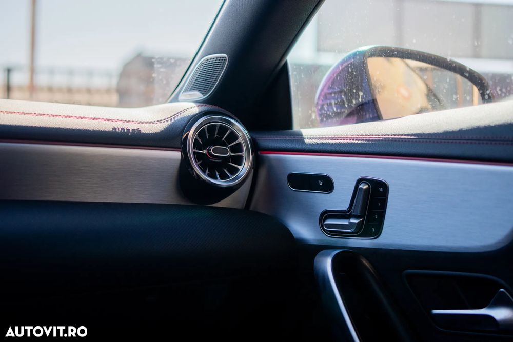 Mercedes-Benz CLA - 15