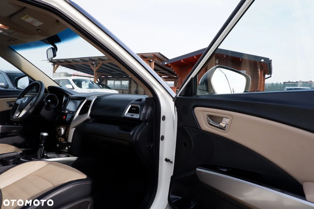 SsangYong/KGM Tivoli e-XDi 160 2WD Sapphire - 3