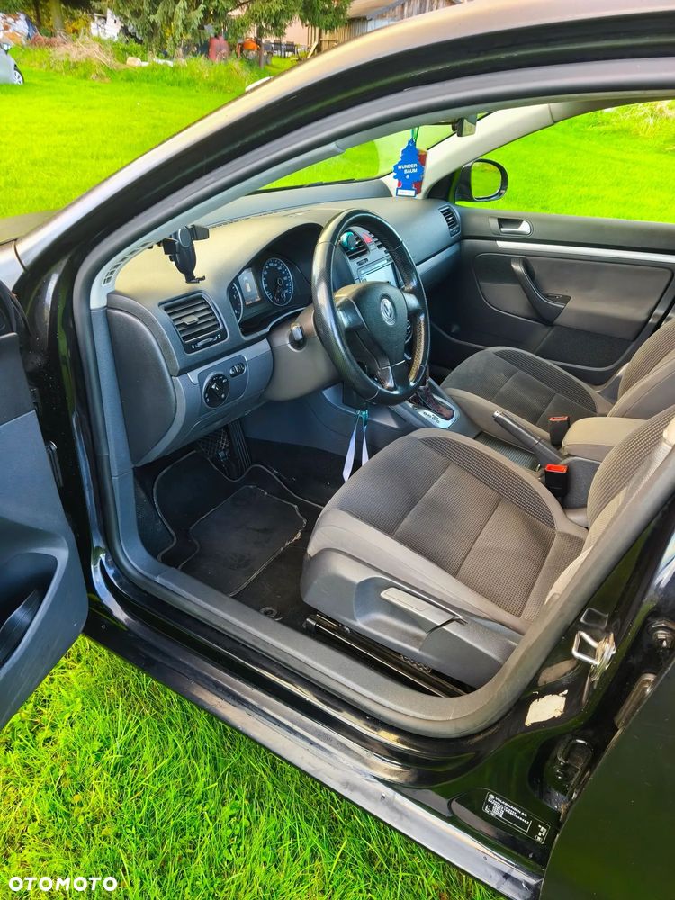 Volkswagen Golf 1.9 TDI Comfortline DSG - 7