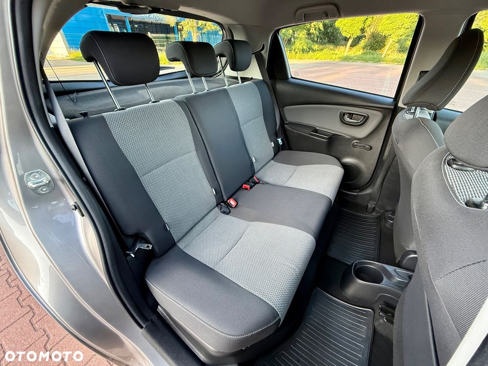 Toyota Yaris 1.5 VVT-i Comfort mit Design Paket - 21