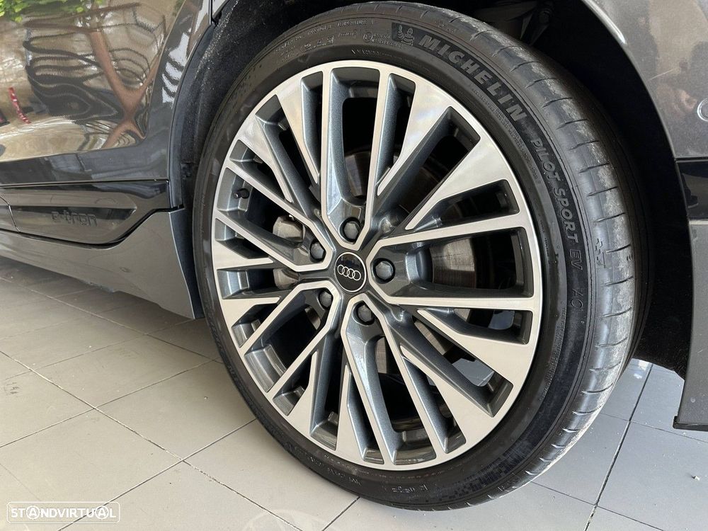 Audi A6 Avant e-tron performance S line business - 20