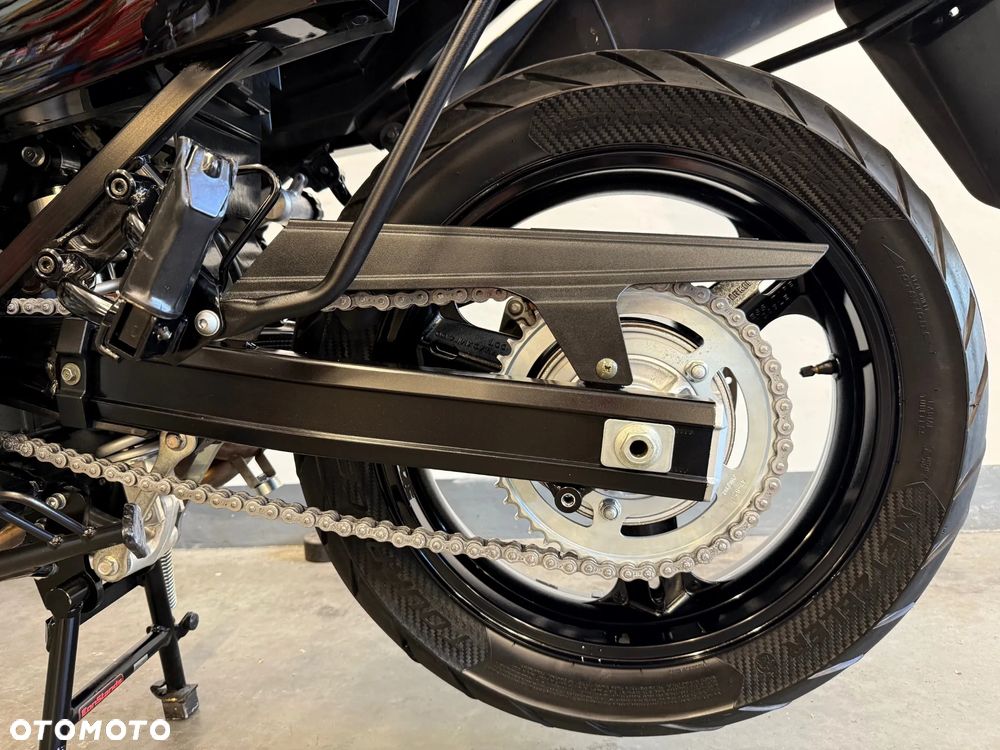 Suzuki V-STROM - 8