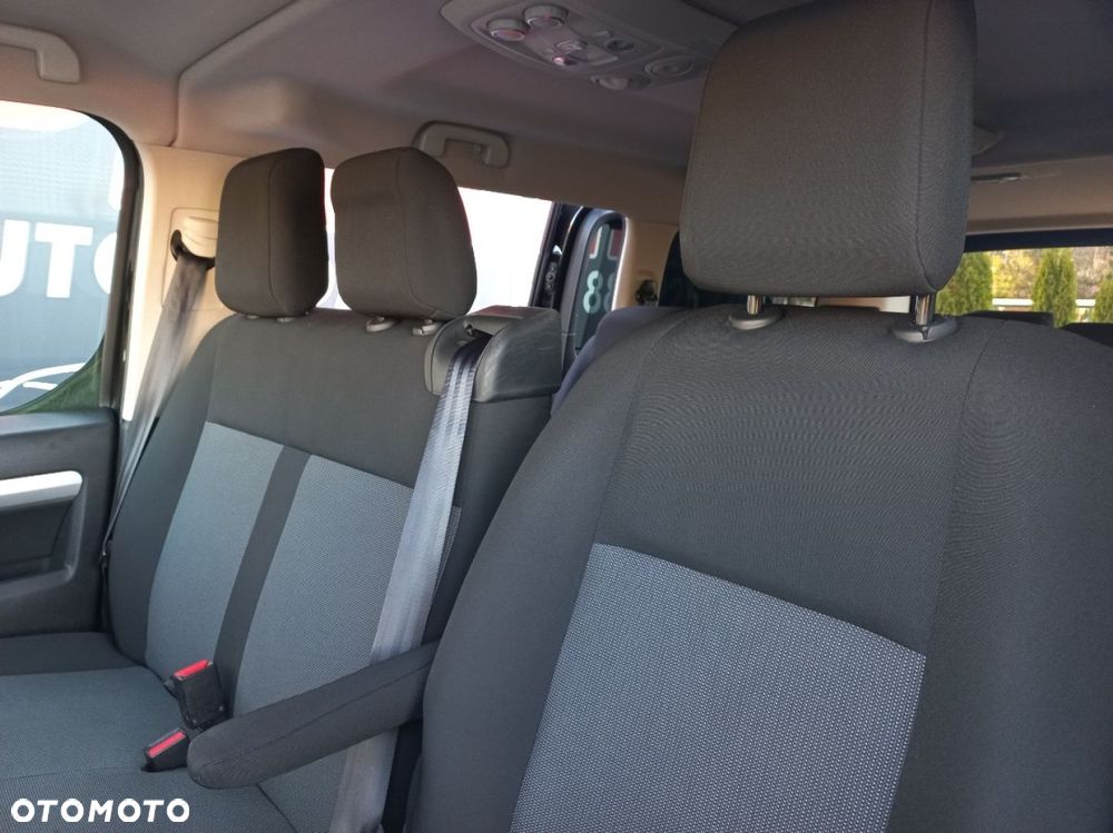 Peugeot Traveller - 14