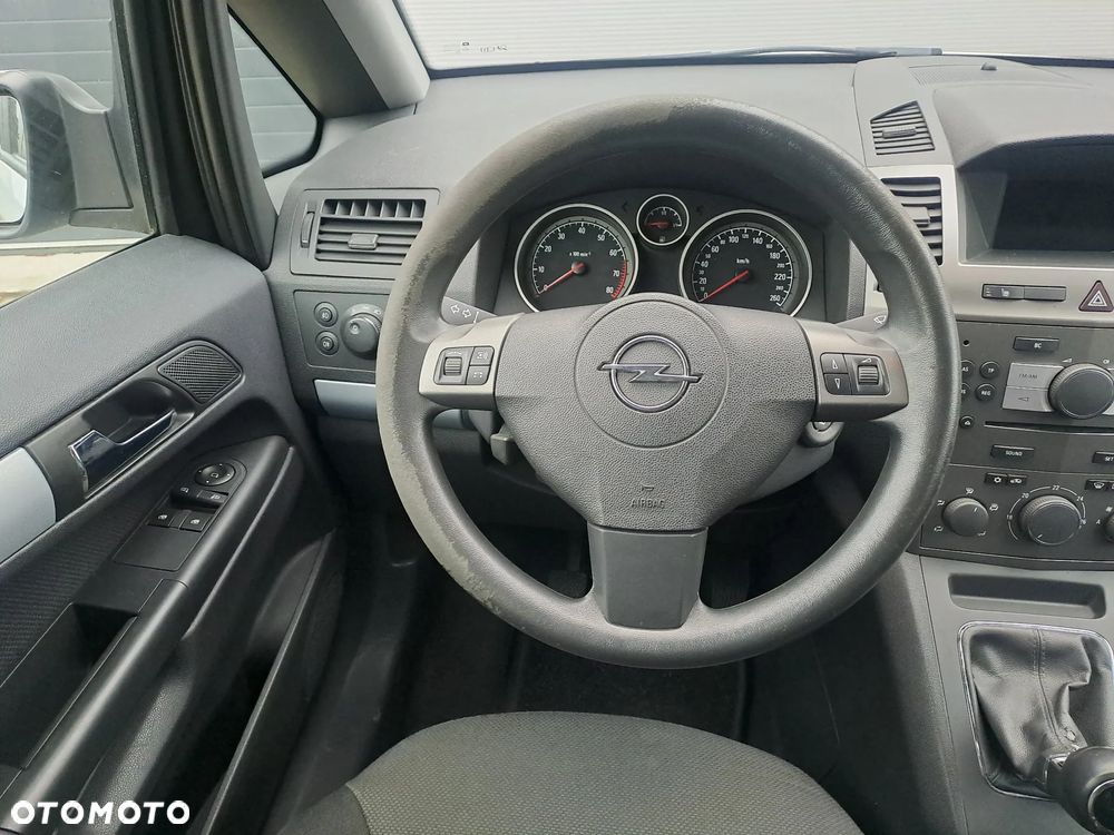Opel Zafira 1.8 Cosmo - 15