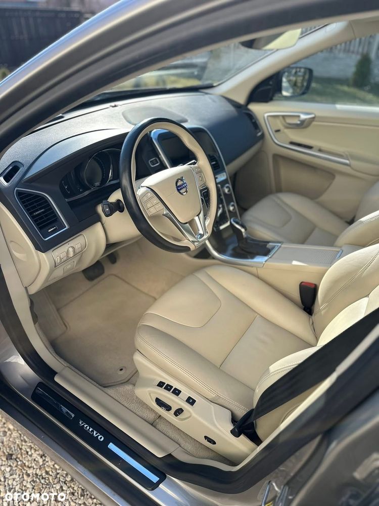 Volvo XC 60 - 9