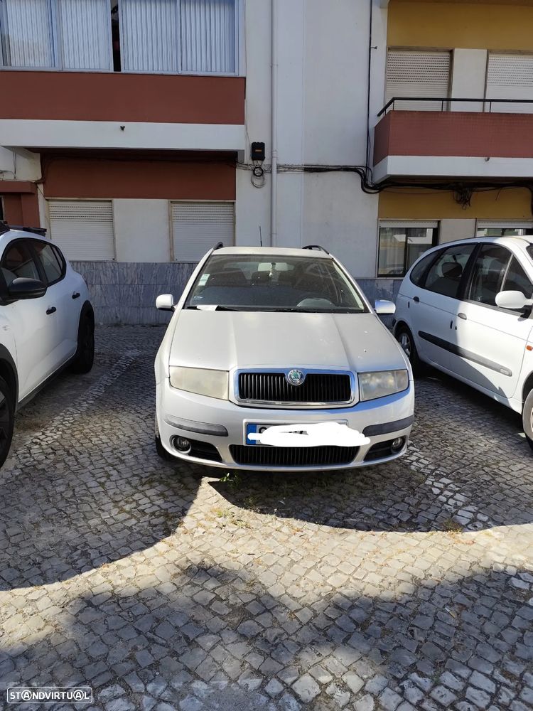 Skoda Fabia Break 1.2 Ambiente - 1