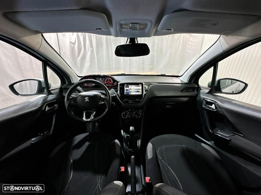 Peugeot 208 1.4 HDi Allure - 11