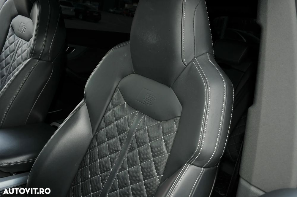 Audi Q8 50 TDI quattro Tiptronic - 16