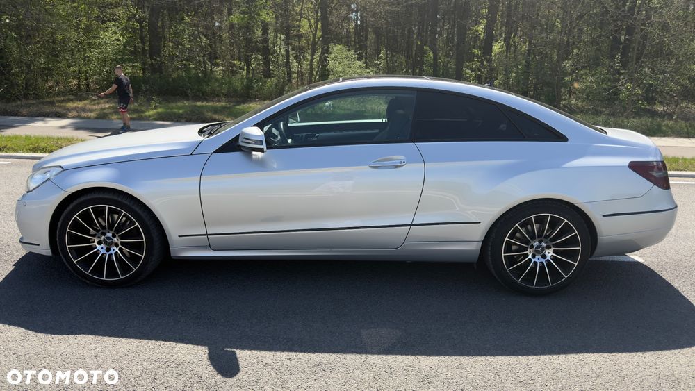 Mercedes-Benz Klasa E 350 CDI BlueEff - 9