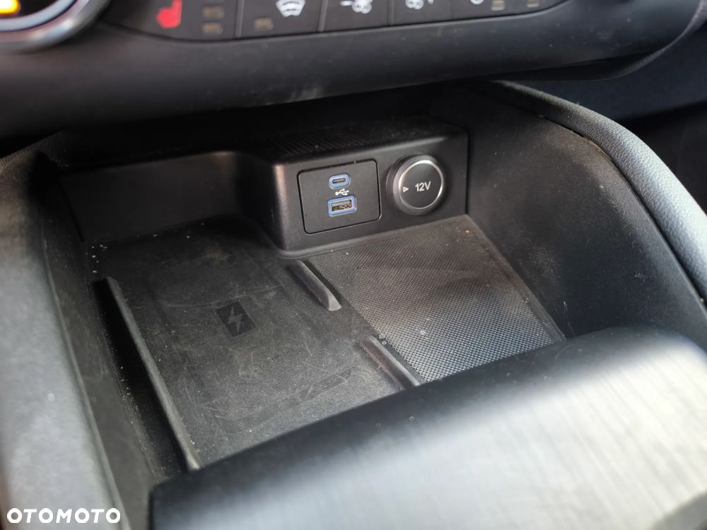Ford Kuga 1.5 EcoBlue TITANIUM - 10