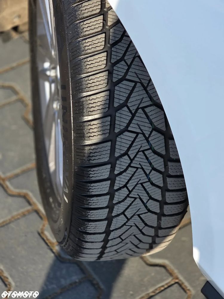 Ford Focus 1.0 EcoBoost Titanium Design - 27