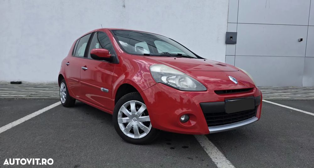 Renault Clio III 1.2 16V Dynamique - 1