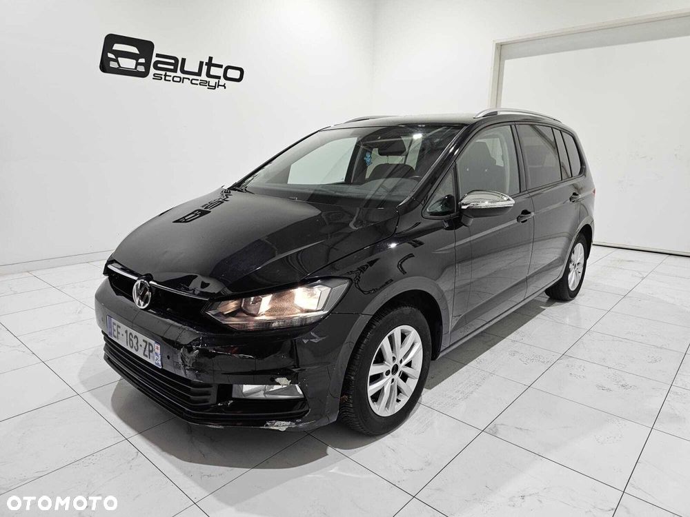 Volkswagen Touran - 3