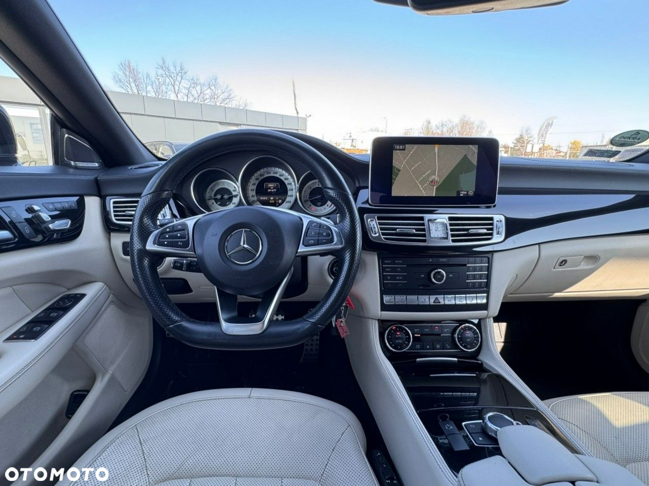 Mercedes-Benz CLS - 13