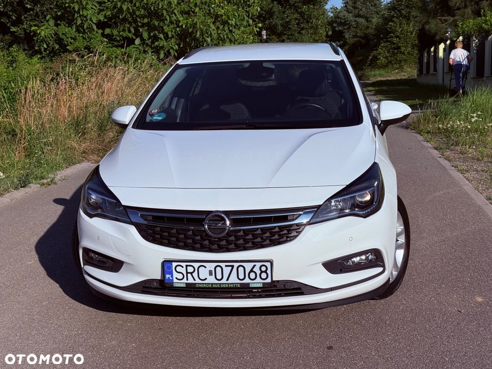 Opel Astra 1.6 CDTI Sport - 9