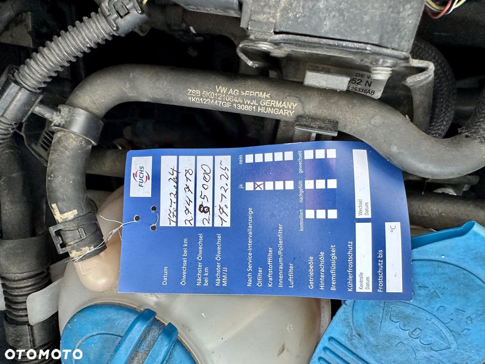 Volkswagen Touran 1.6 TDI DPF BlueMot Trendline - 29