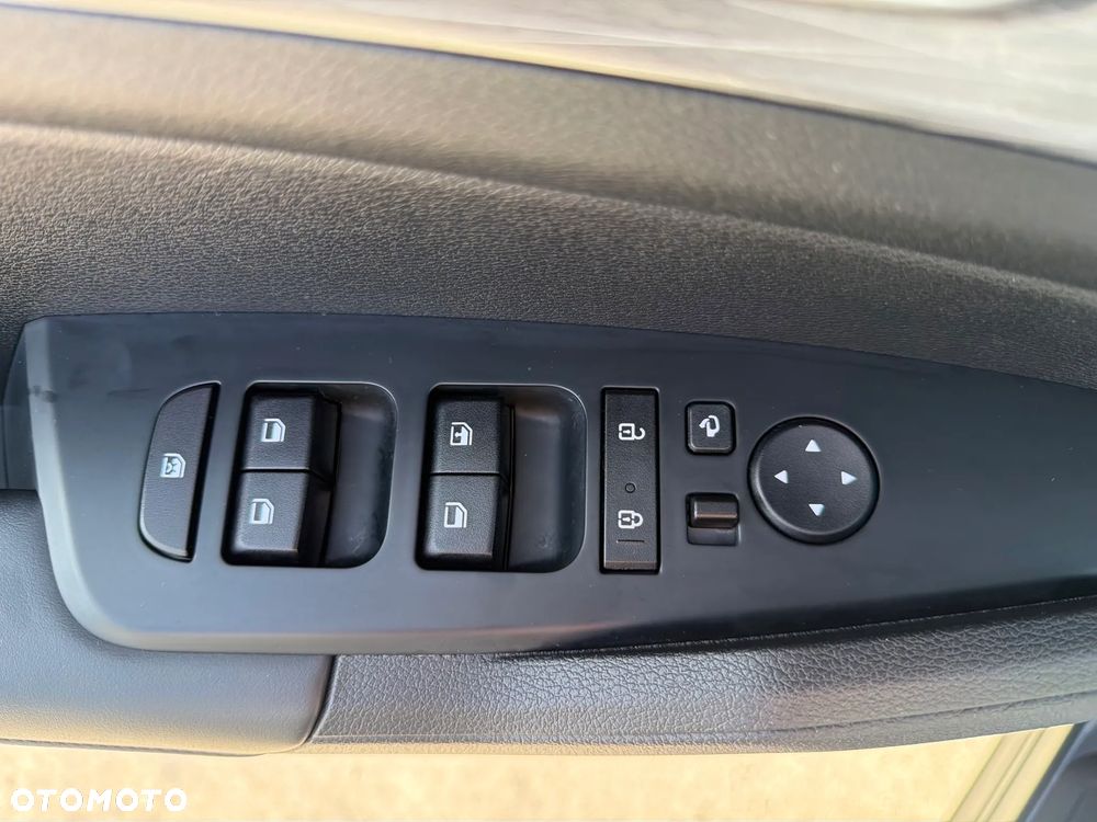 Kia Sportage 1.6 T-GDI M 2WD DCT - 23