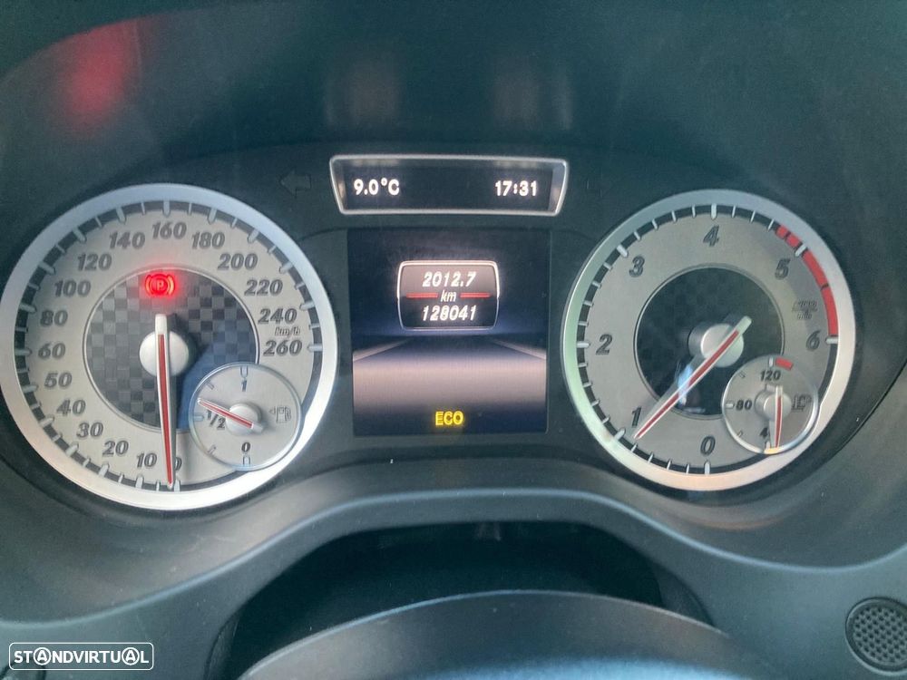 Mercedes-Benz A 180 - 23