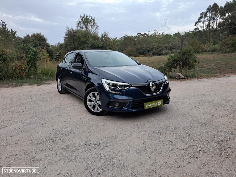 Renault Mégane TCe 140 GPF LIMITED - 10