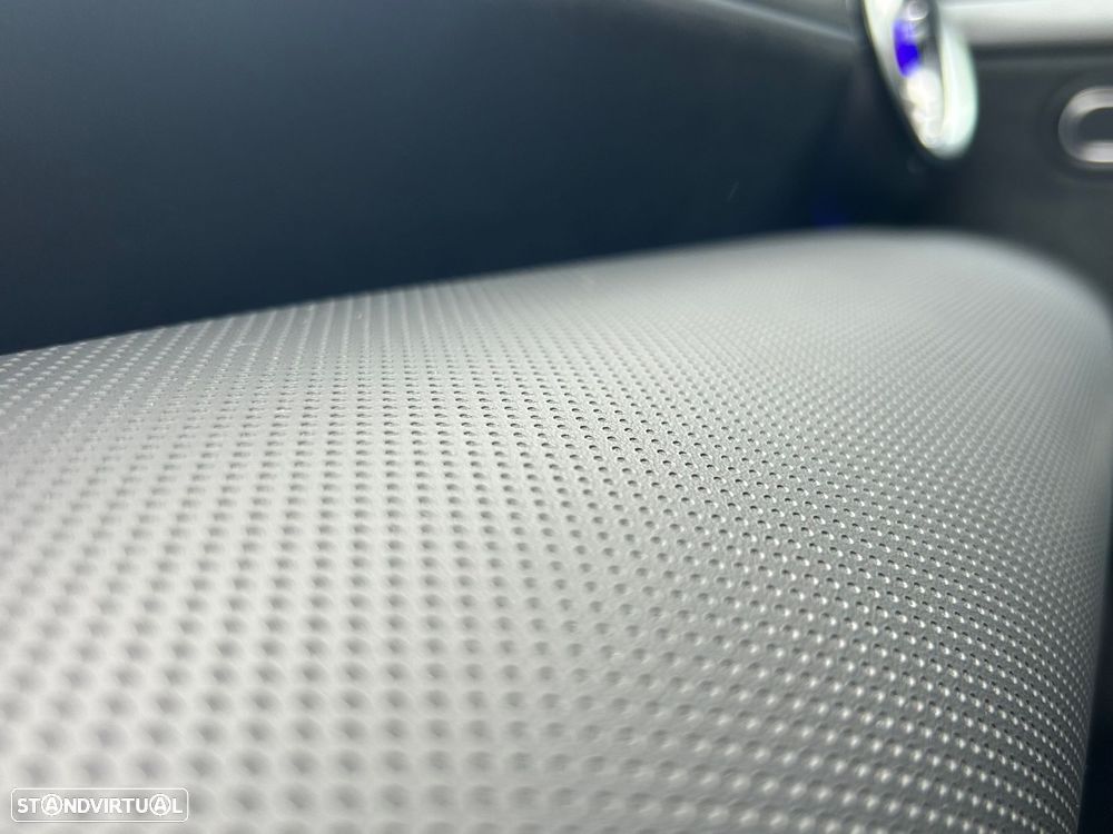 Mercedes-Benz A 200 - 56