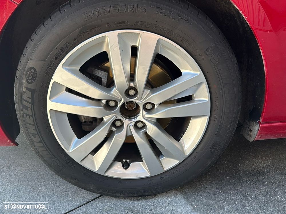 Peugeot 308 - 17
