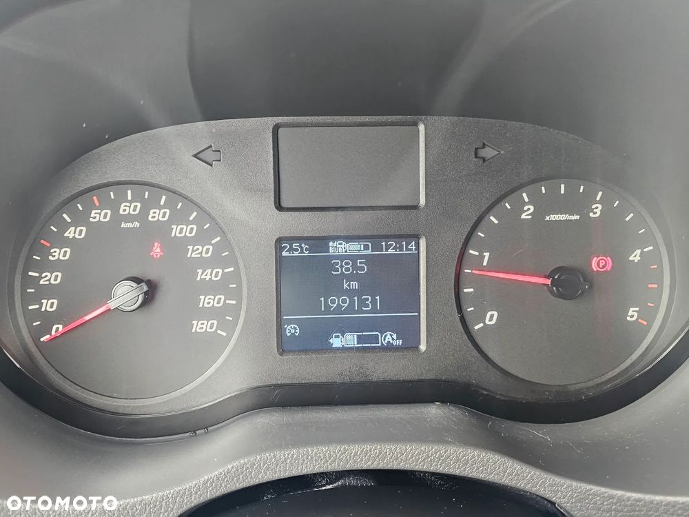 Mercedes-Benz SPRINTER - 11