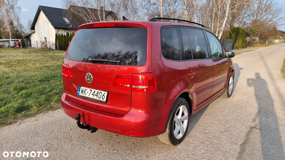 Volkswagen Touran 2.0 TDI DPF Highline - 26
