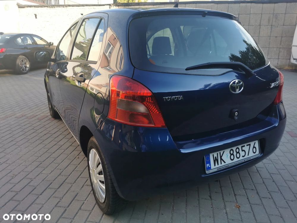 Toyota Yaris - 6