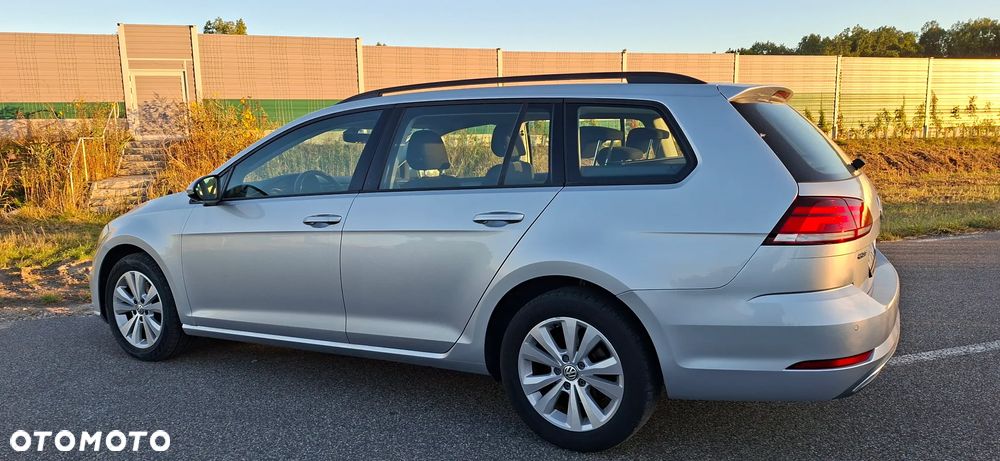 Volkswagen Golf VII 1.6 TDI BMT Comfortline - 5