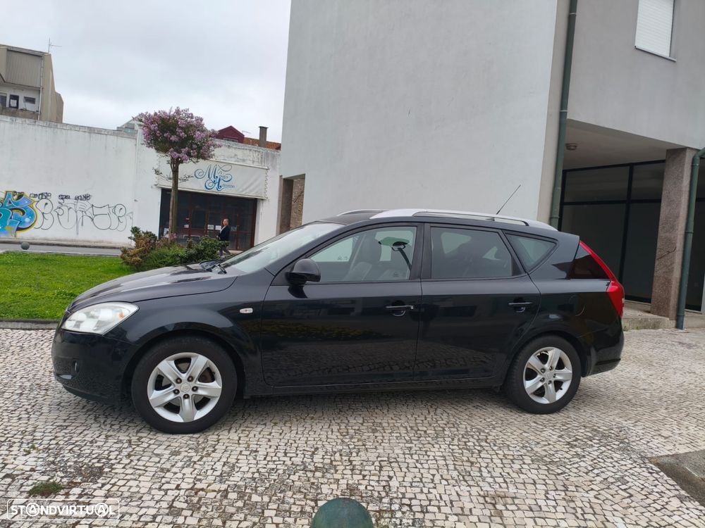 Kia Ceed SW - 4