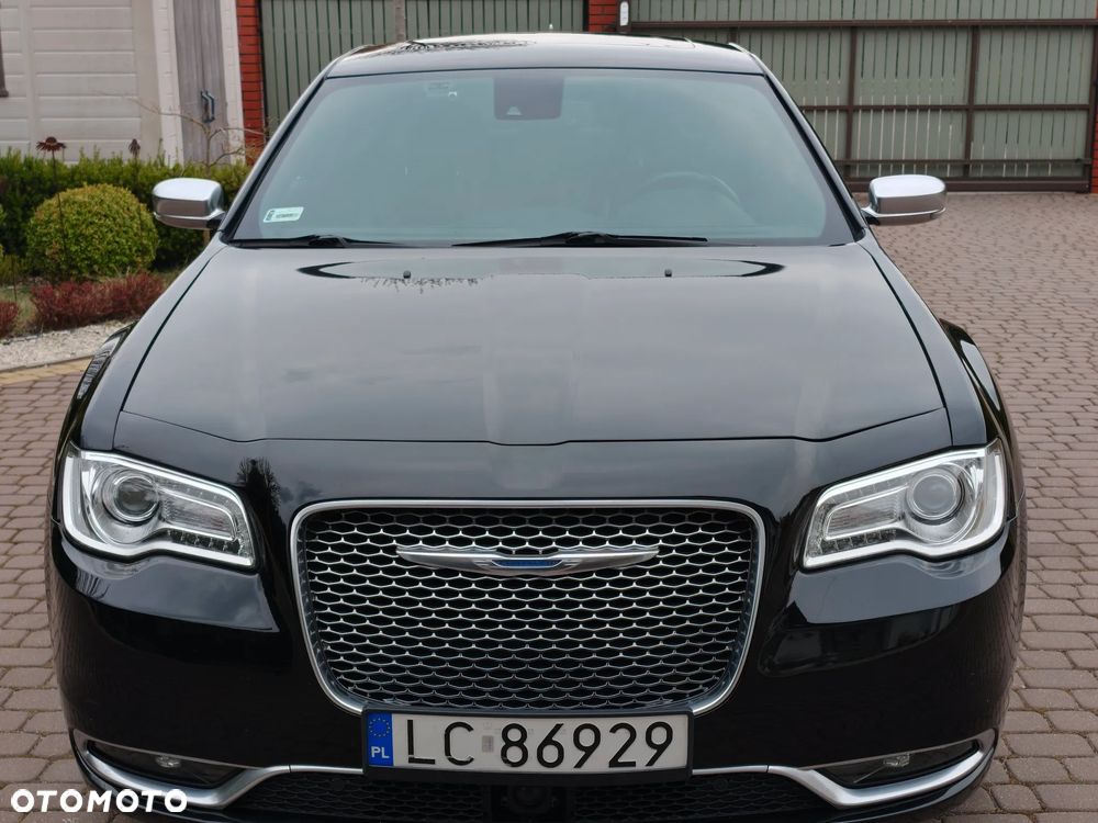 Chrysler 300C - 8