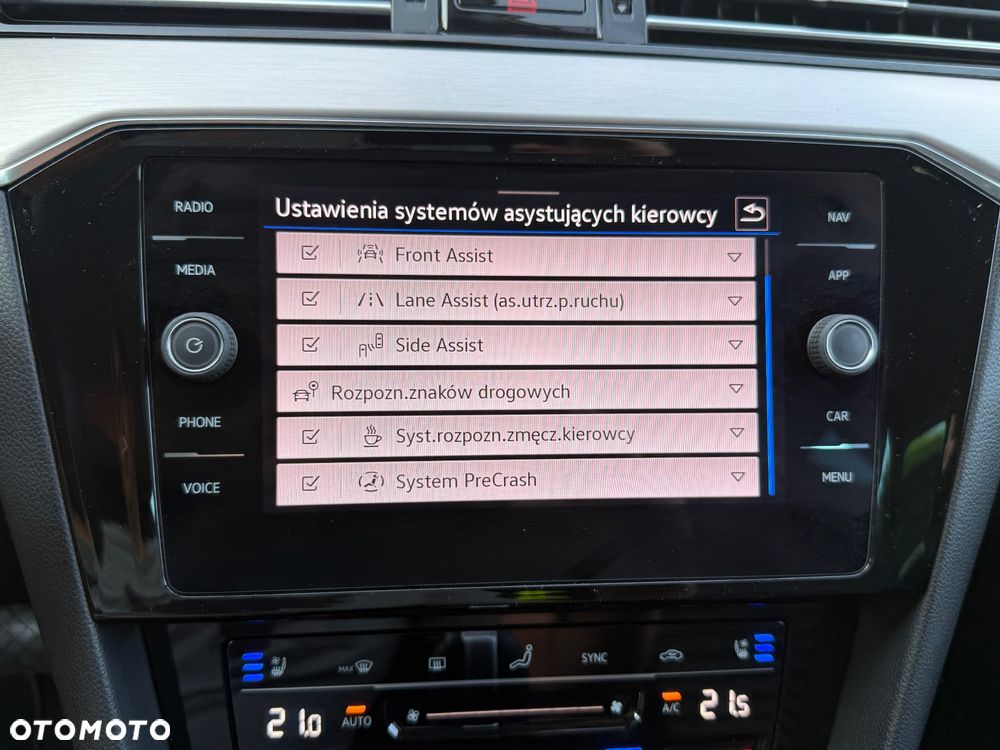 Volkswagen Passat 2.0 TSI Elegance DSG - 19