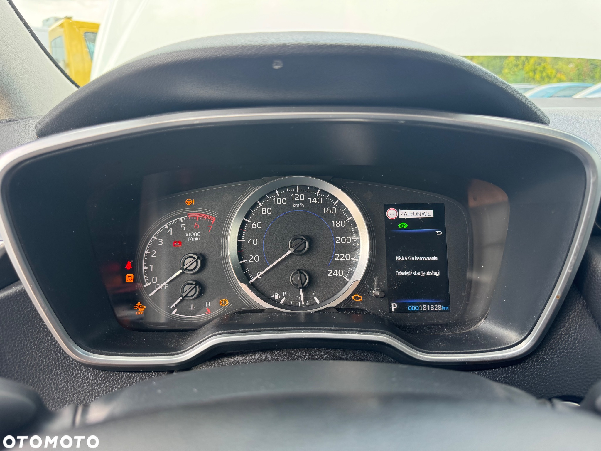 Toyota Corolla 1.8 Hybrid Active - 26