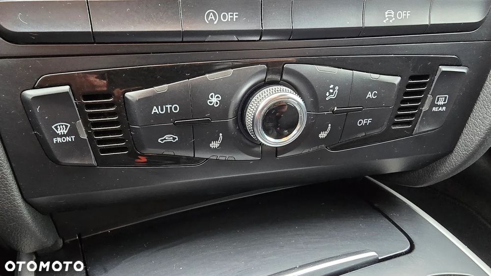 Audi A4 Avant 2.0 TDI - 29