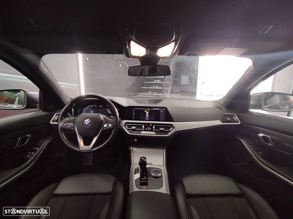 BMW 320 e Auto - 19