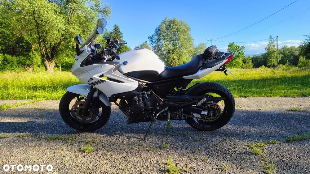 Yamaha XJ - 16