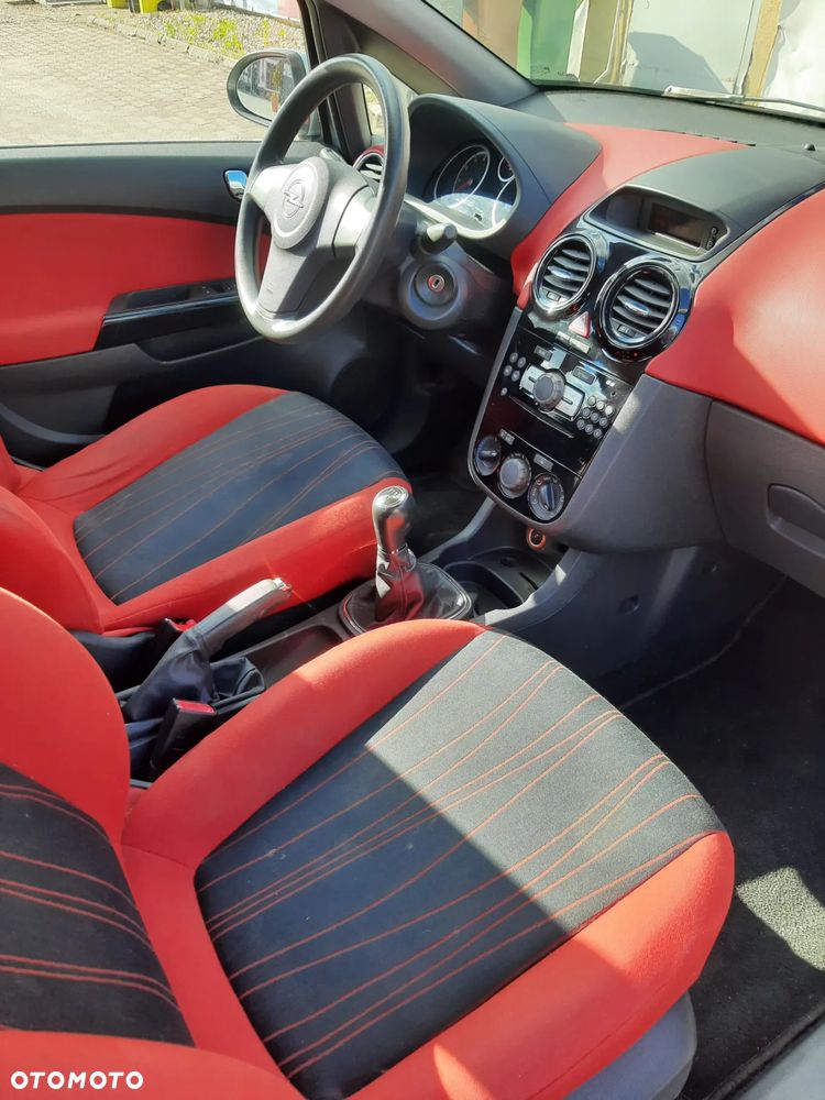 Opel Corsa - 14