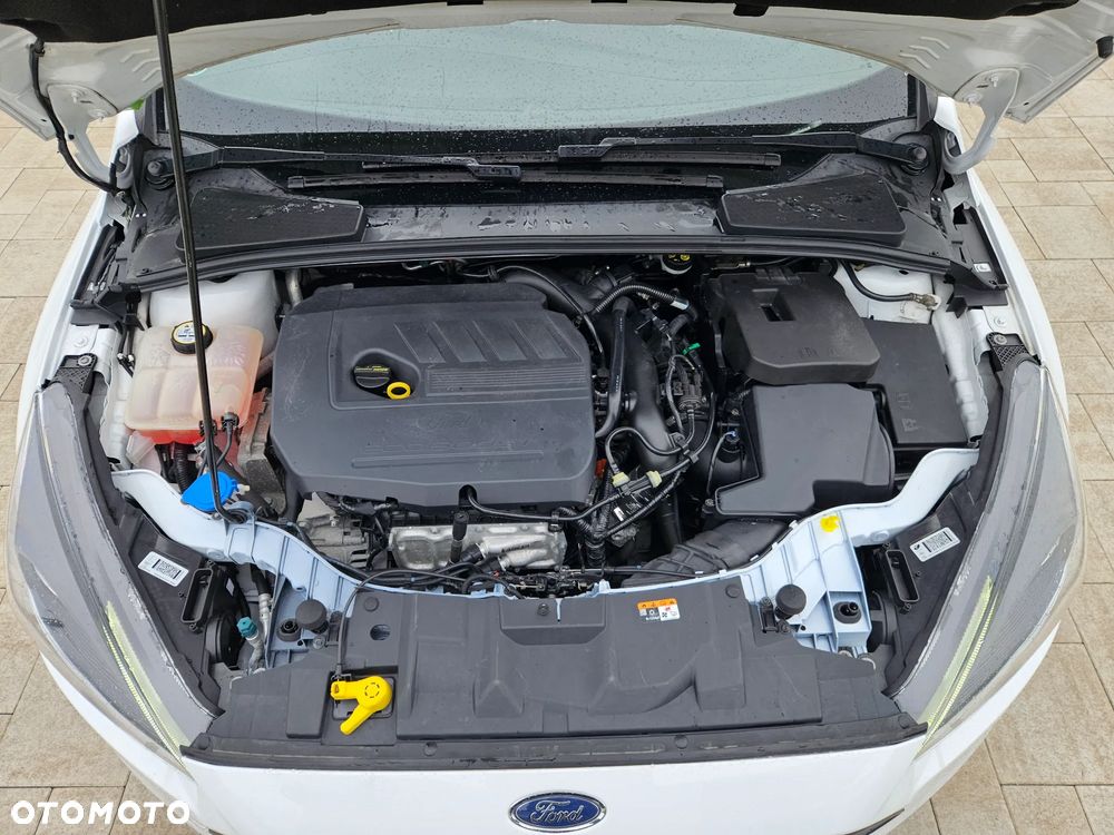 Ford Focus 1.5 EcoBoost STart-Stopp-System ST-LINE - 35