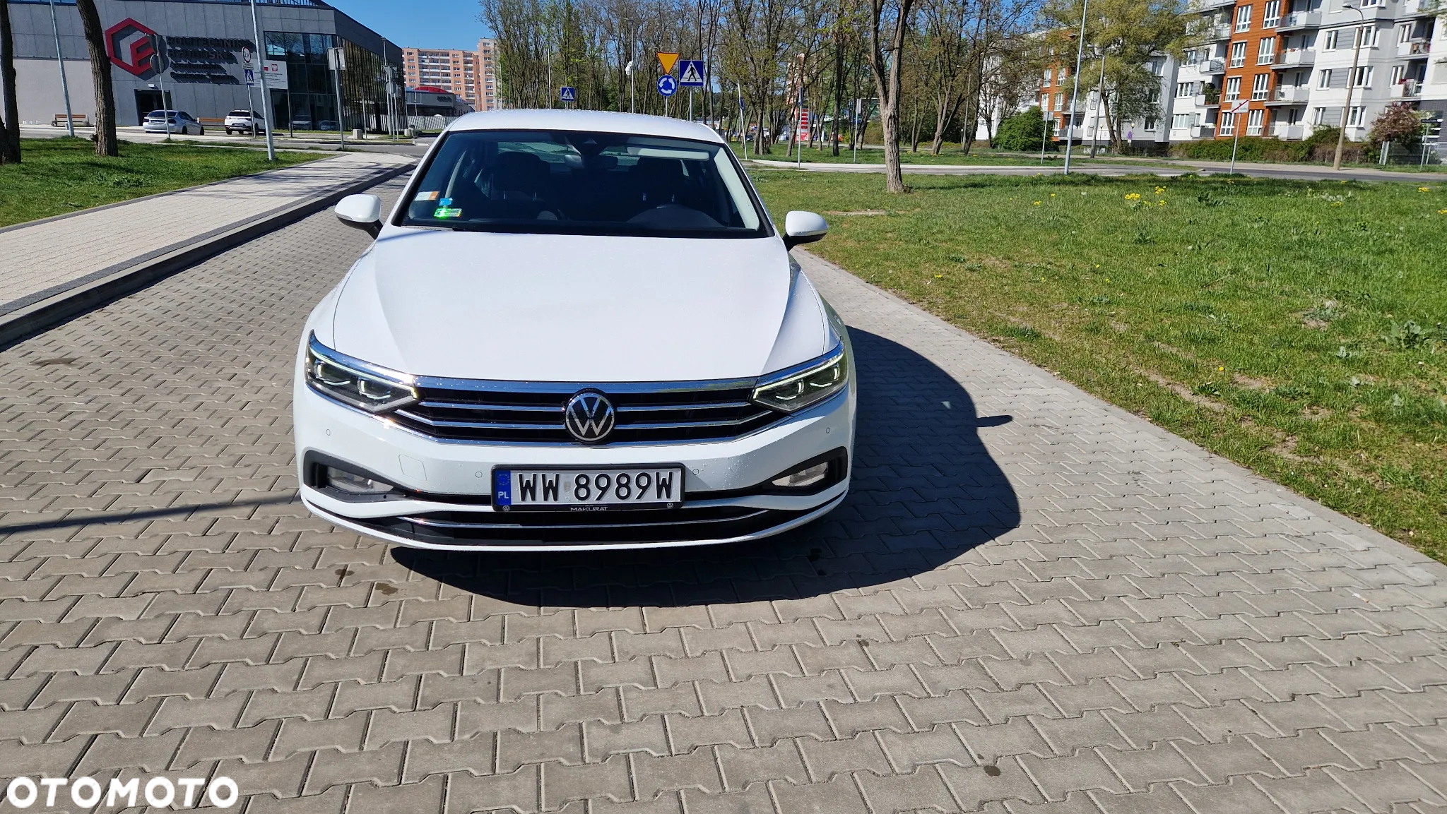Volkswagen Passat 2.0 TDI EVO Elegance DSG - 2