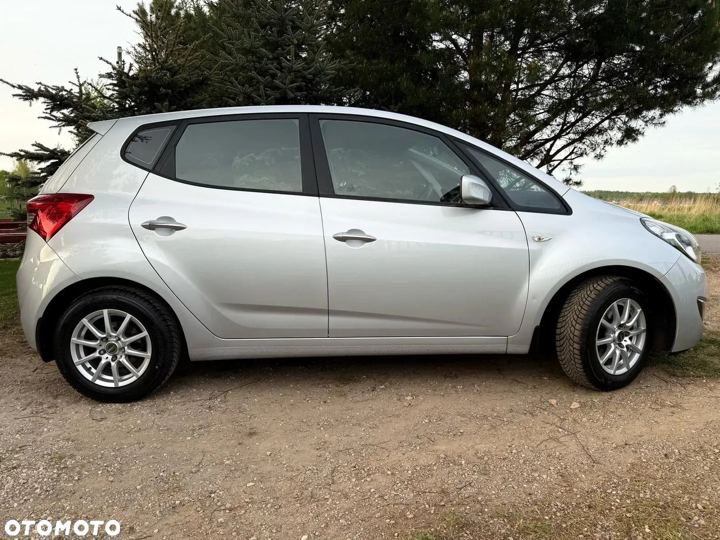 Hyundai ix20 1.4 blue Comfort - 24