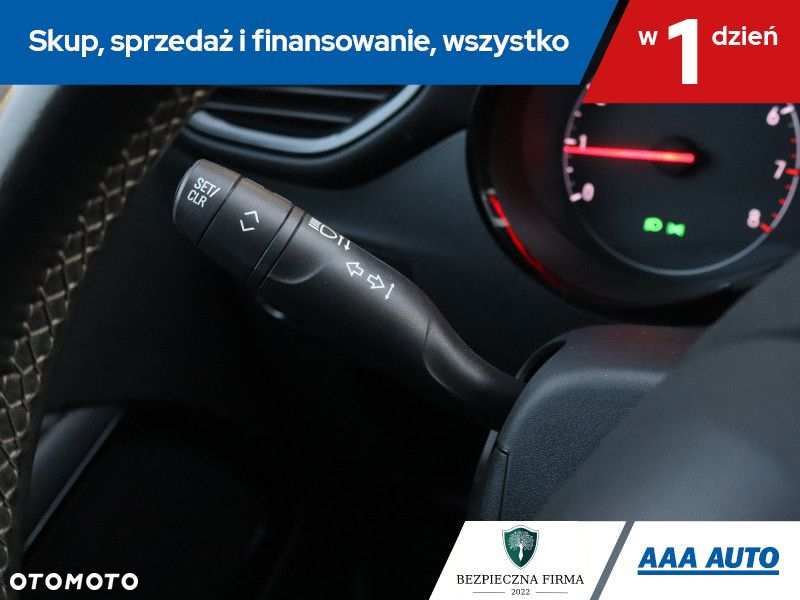 Opel Crossland X - 17