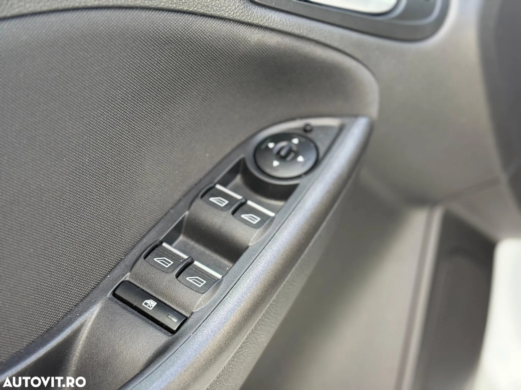 Ford Focus 1.5 Ecoboost ST-Line - 23