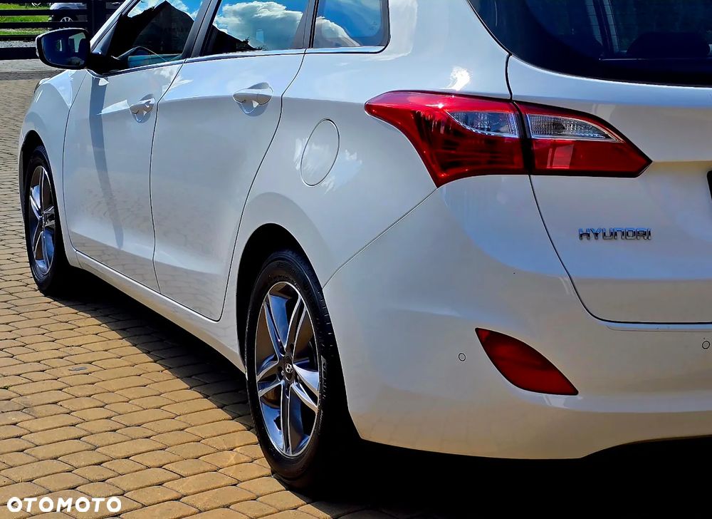 Hyundai i30 - 19