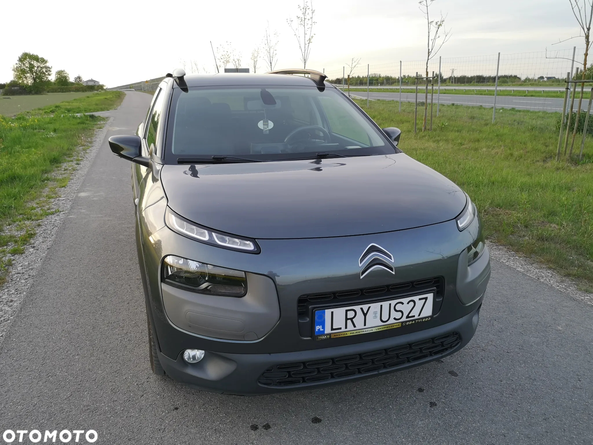 Citroën C4 Cactus 1.2 PureTech Shine Edition S&S ETG - 10