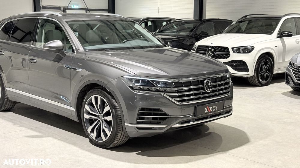 Volkswagen Touareg 3.0 V6 e-Hybrid 4Motion Aut. Elegance - 16