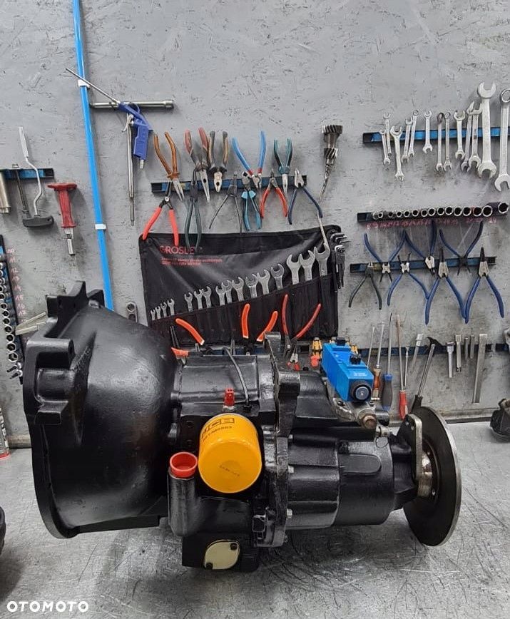 Serwis naprawa skrzyni biegów CAT TEREX koparka - 3