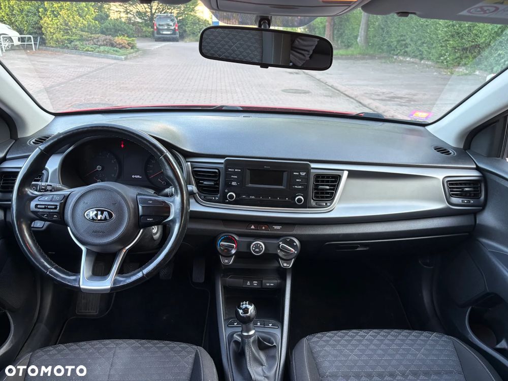 Kia Rio - 14