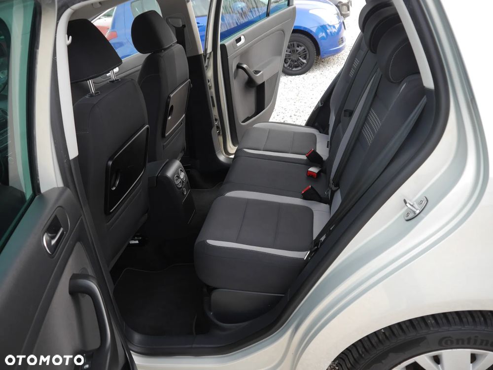 Volkswagen Golf Plus 1.6 TDI DPF BlueMotion Technology Life - 19